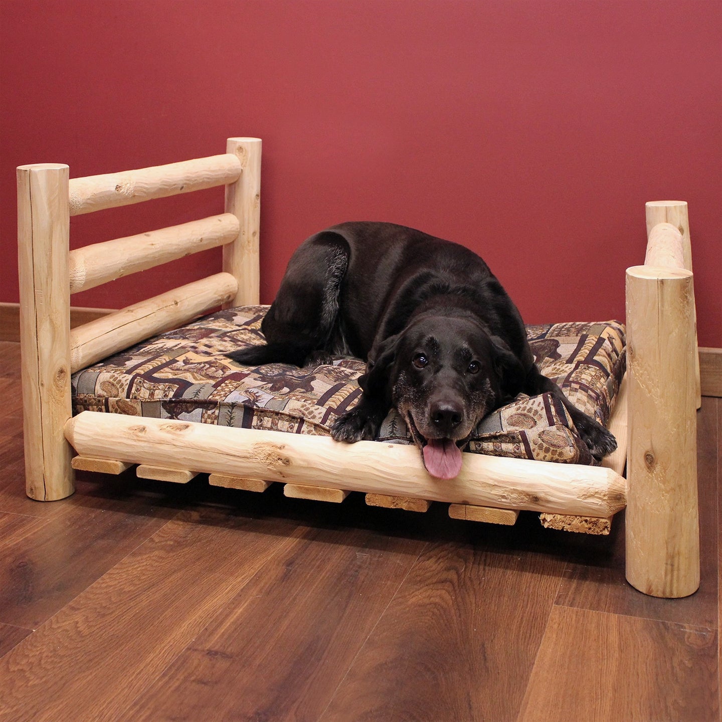 Lakeland Mills Cedar Log Large Pet Bed